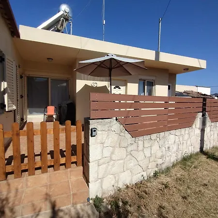 Minas House * Alikianos